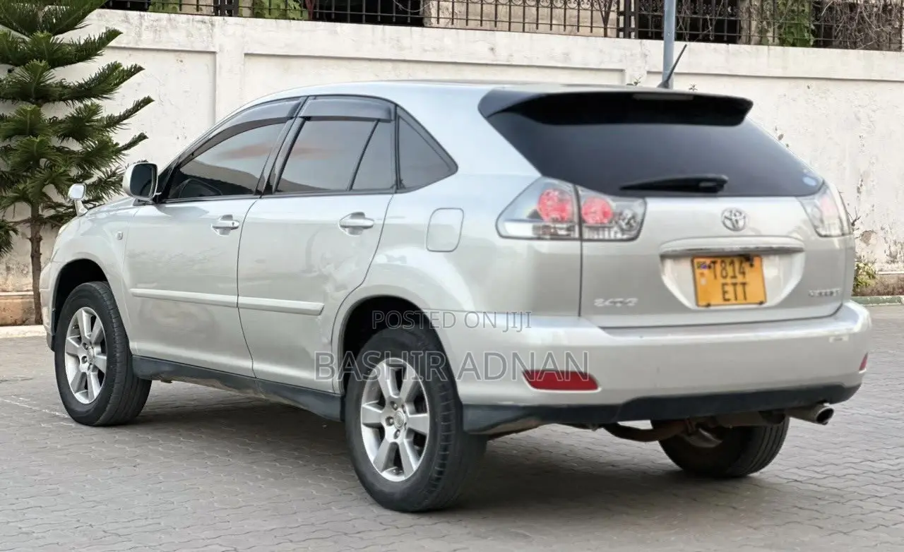 Toyota Harrier 2.4 2005 Silver
