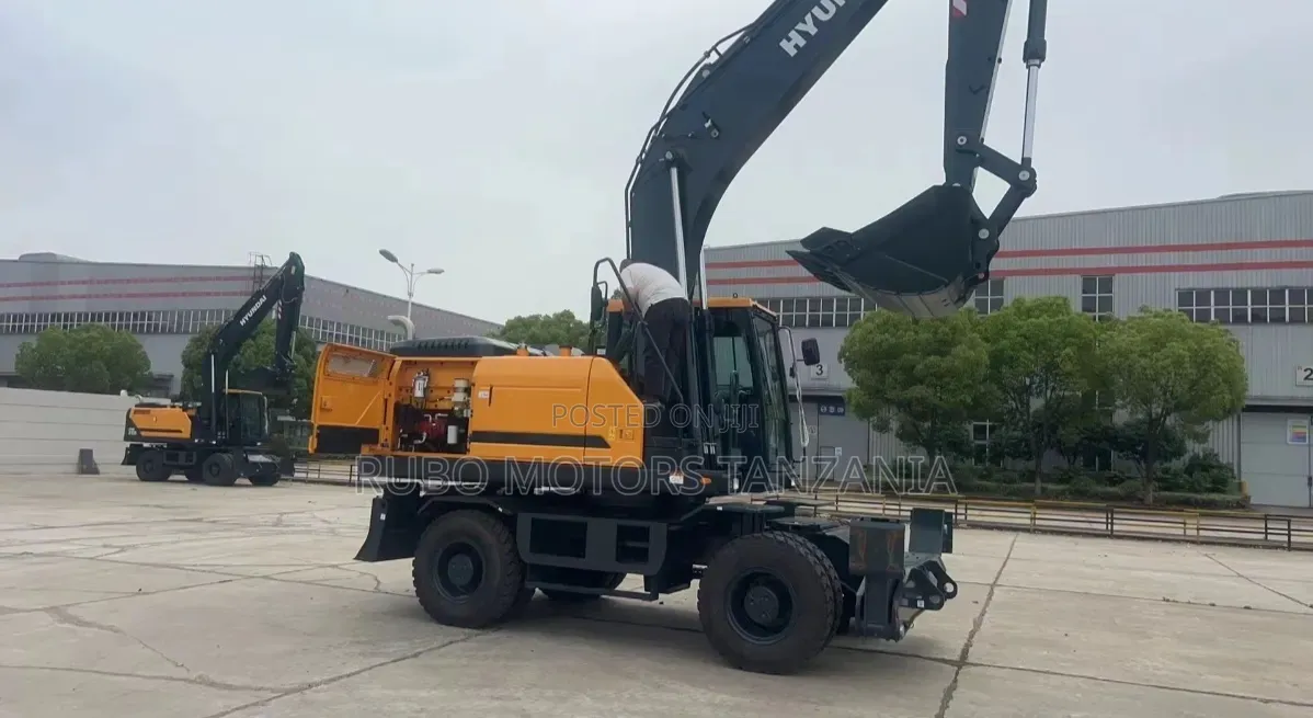 Agiza Brand New 21Tons Hyundai Wheel Excavator HW210