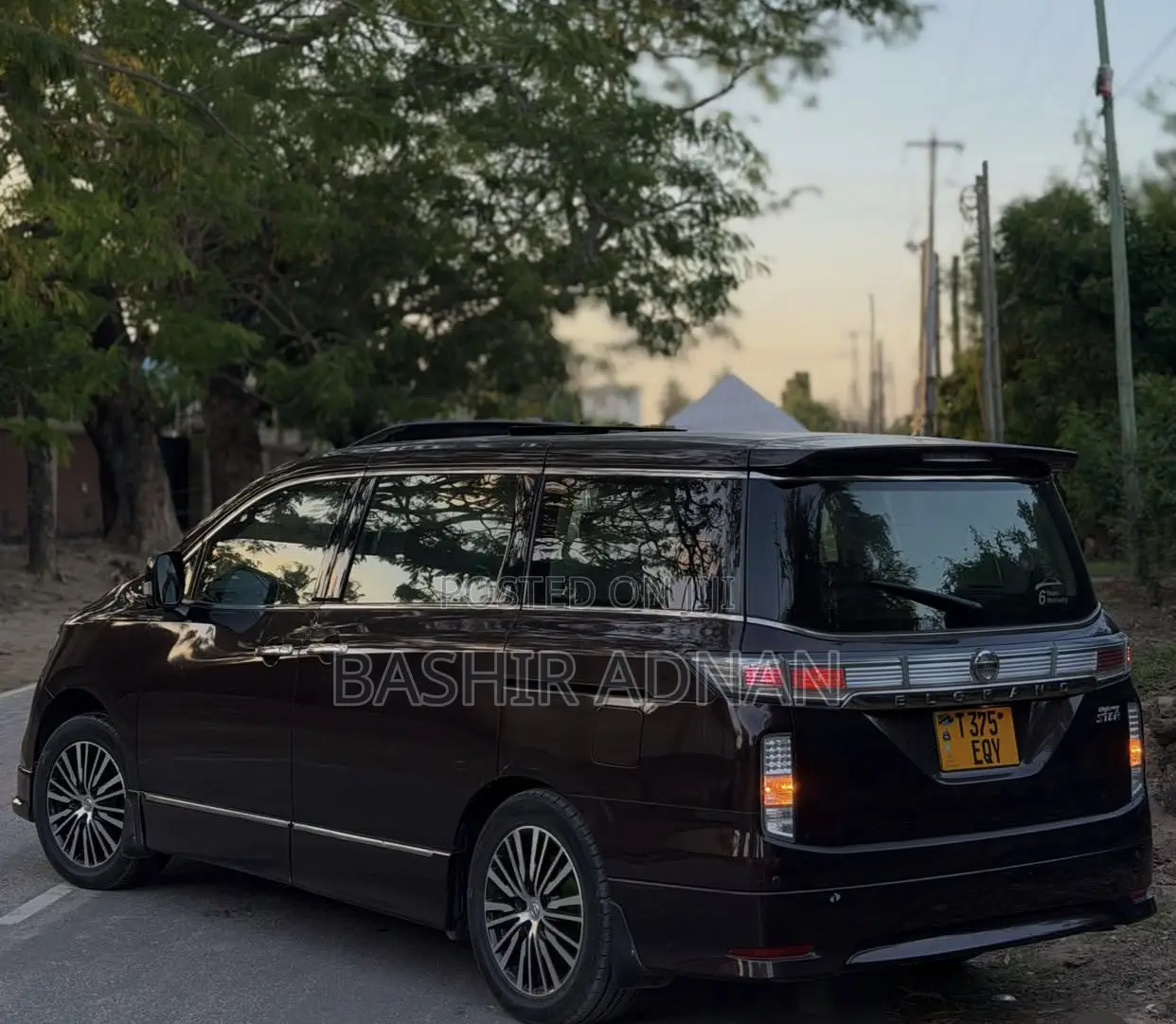 Nissan Elgrand 2014 Burgundy
