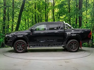 Toyota Hilux 2023 Black