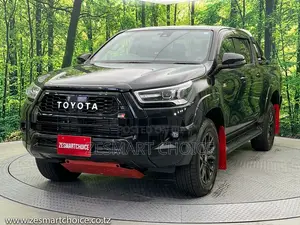 Toyota Hilux 2023 Black
