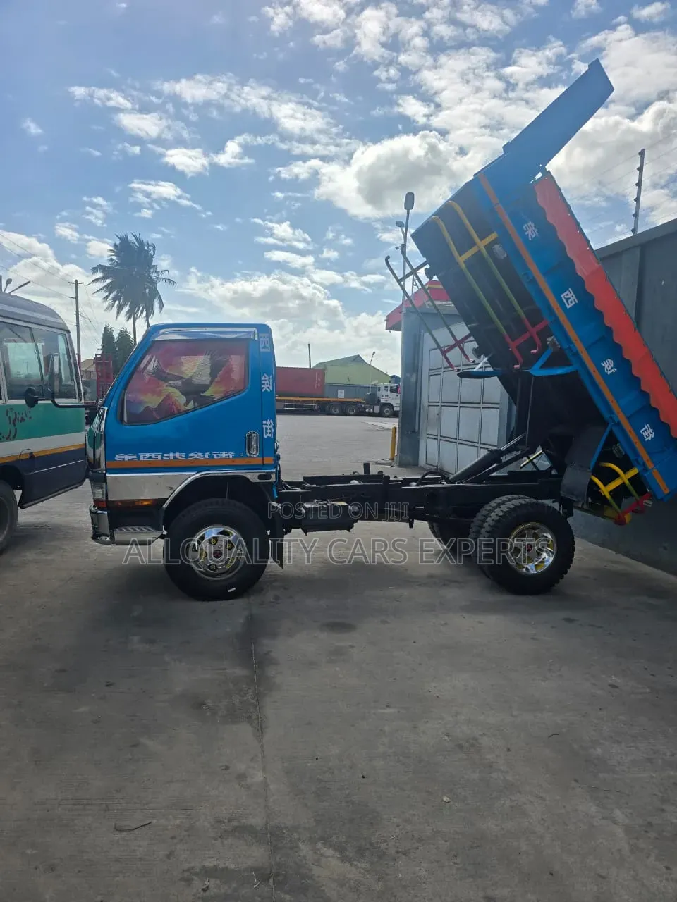 Canter Tipper 4d33 2 1⁄2