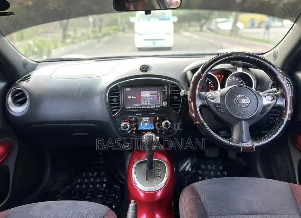 Nissan Juke 2011 Black