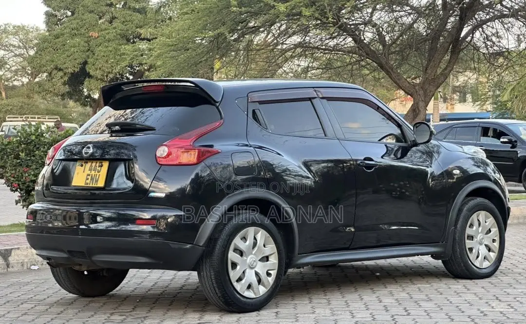 Nissan Juke 2011 Black