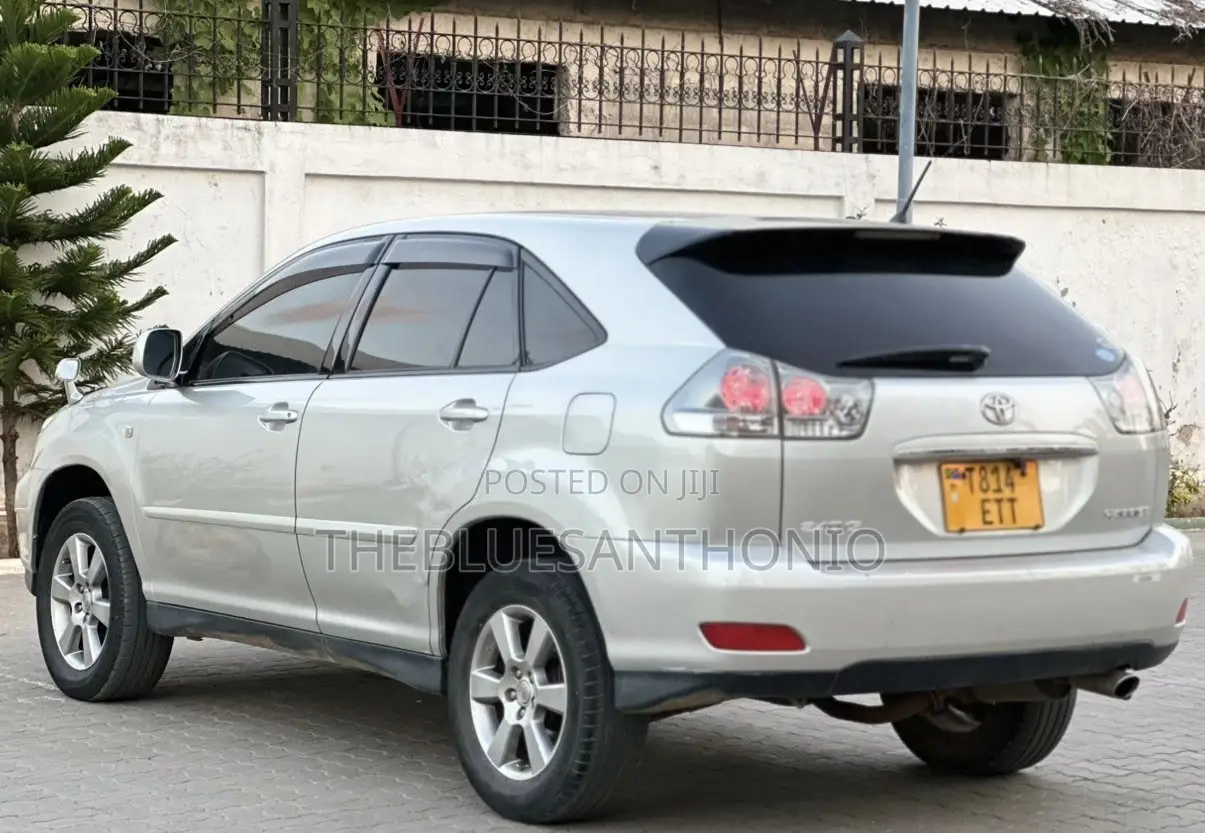 Toyota Harrier 2.4 2006 Silver