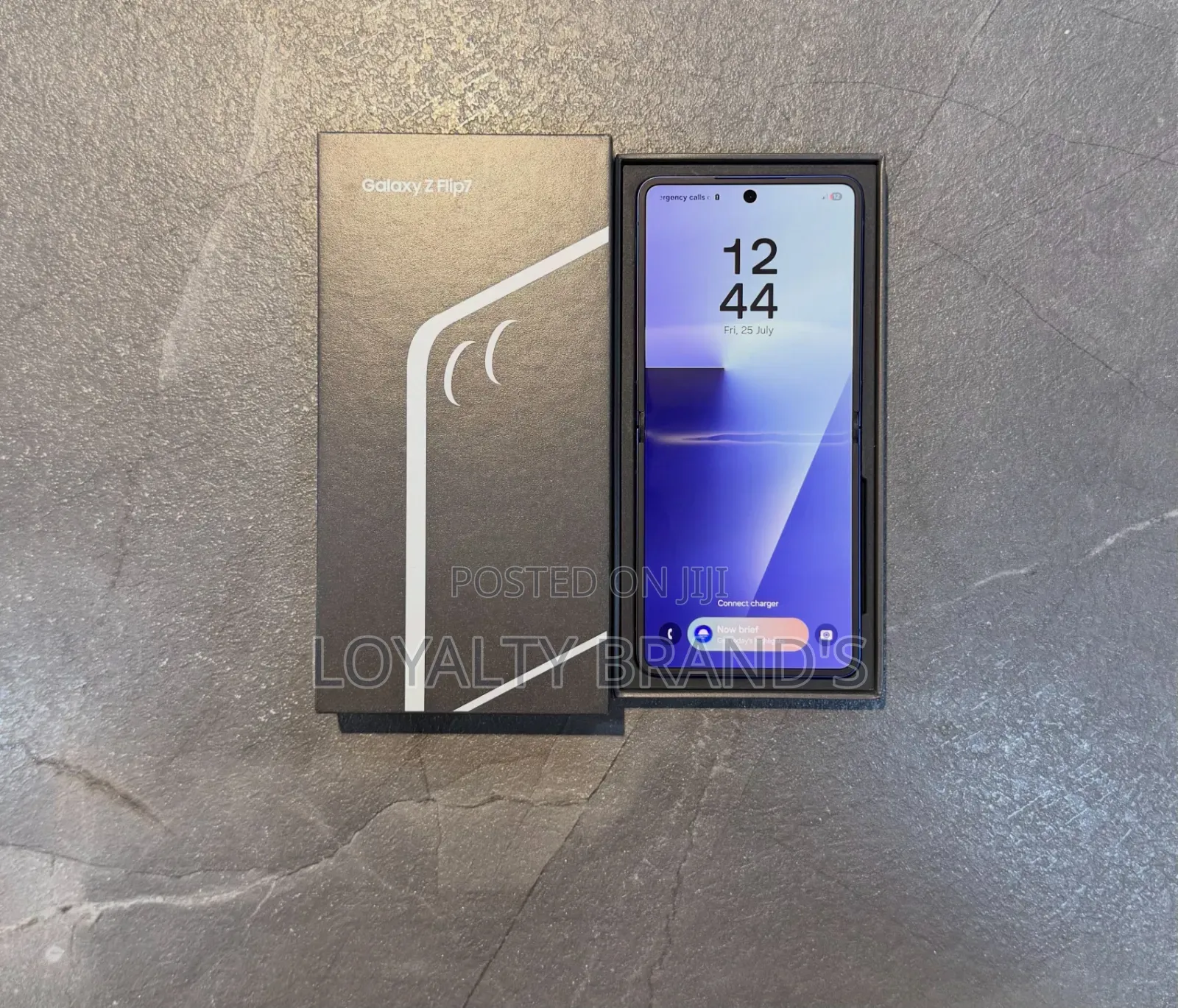 New Samsung Galaxy Z Flip7 256 GB Blue