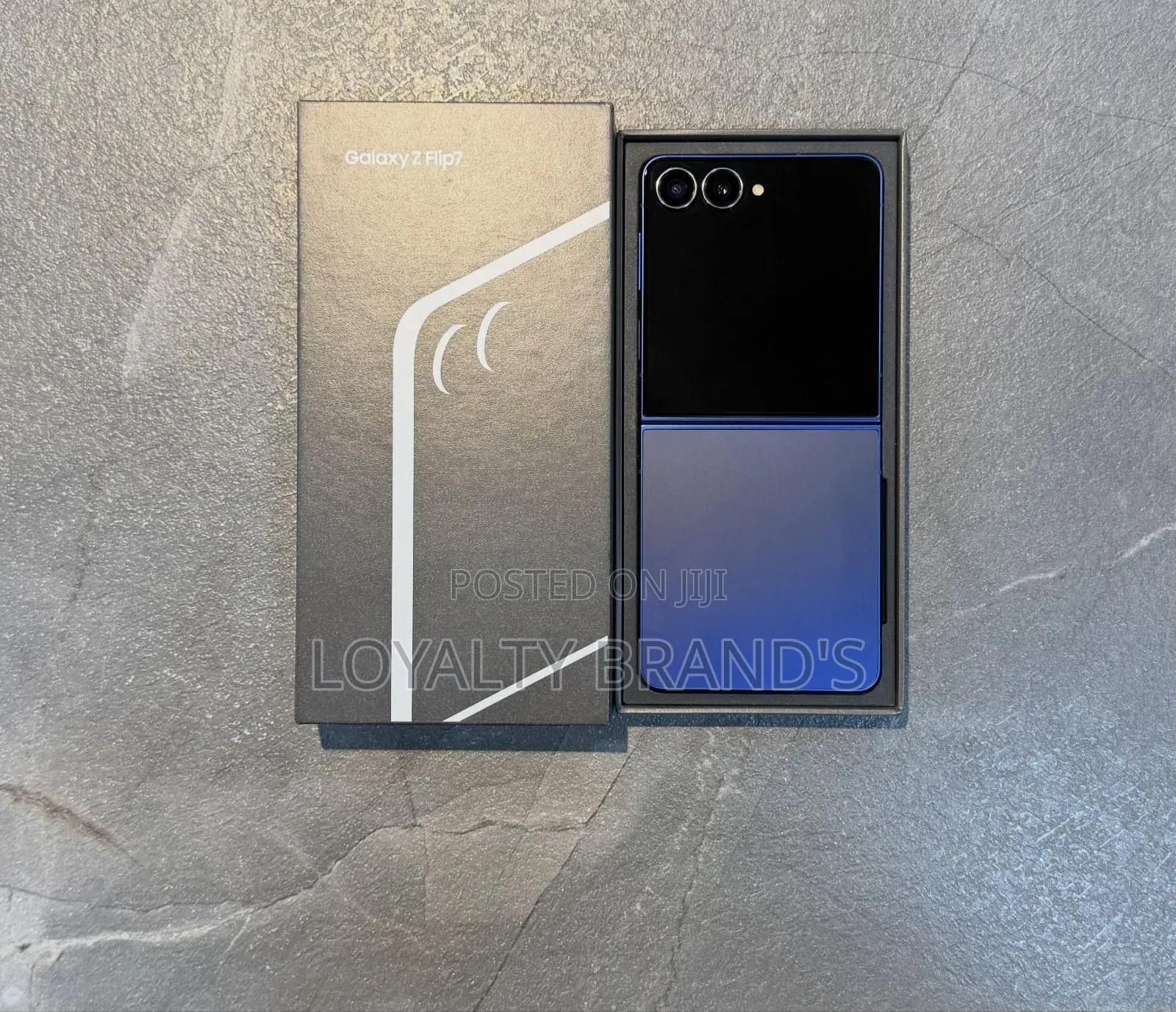 New Samsung Galaxy Z Flip7 256 GB Blue