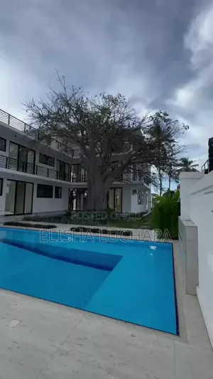 Furnished 6bdrm Mansion in Bahari Beach, Kinondoni for sale