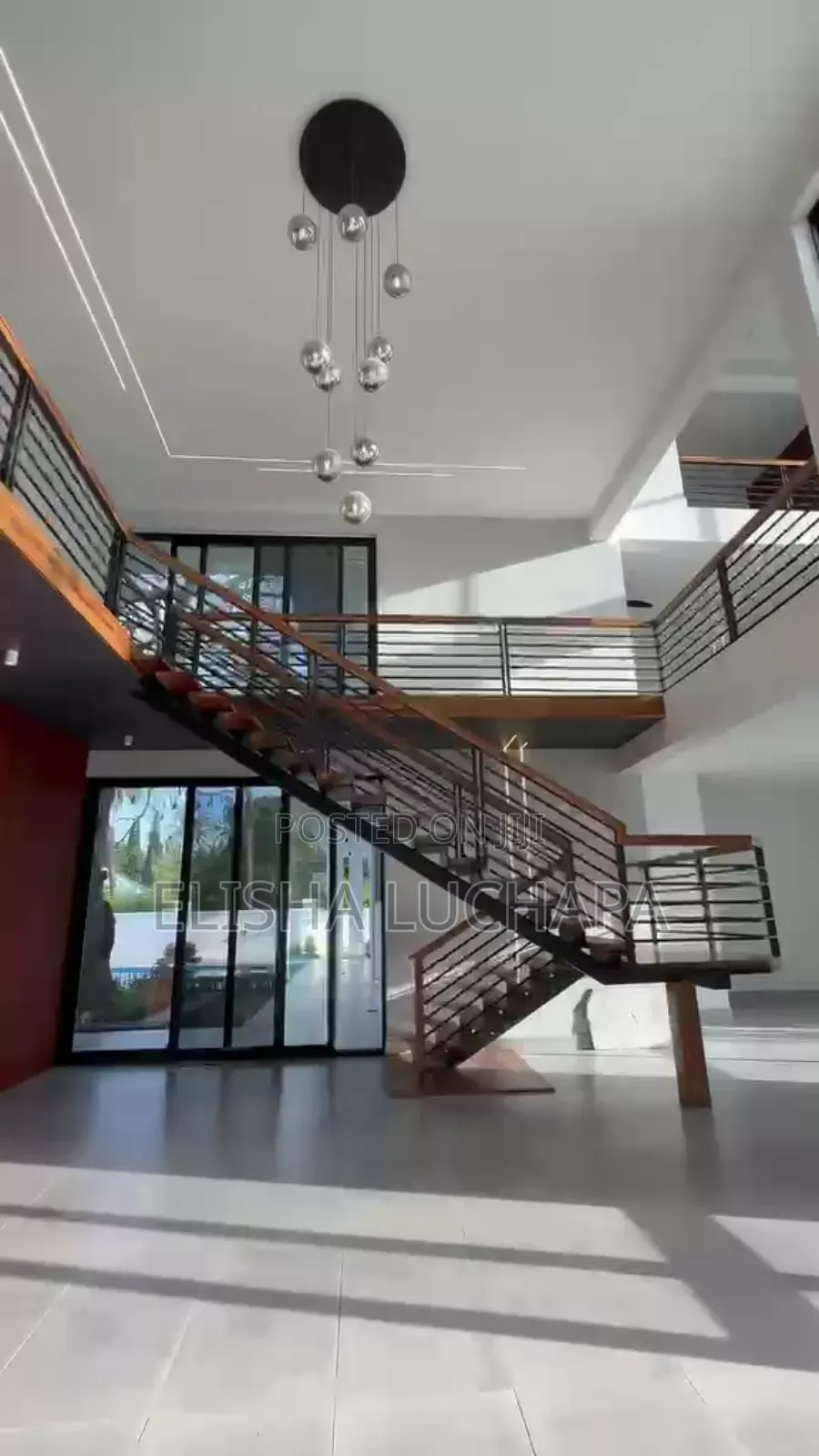 Furnished 6bdrm Mansion in Bahari Beach, Kinondoni for sale