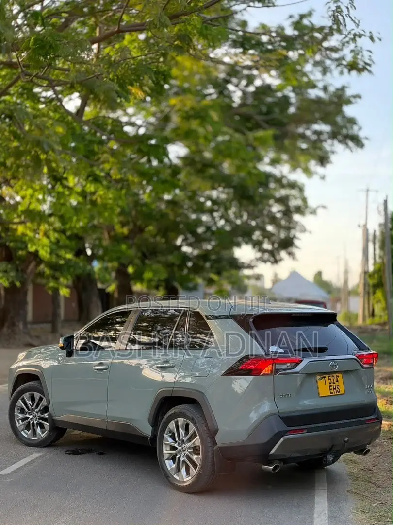 Toyota RAV4 2020 Teal