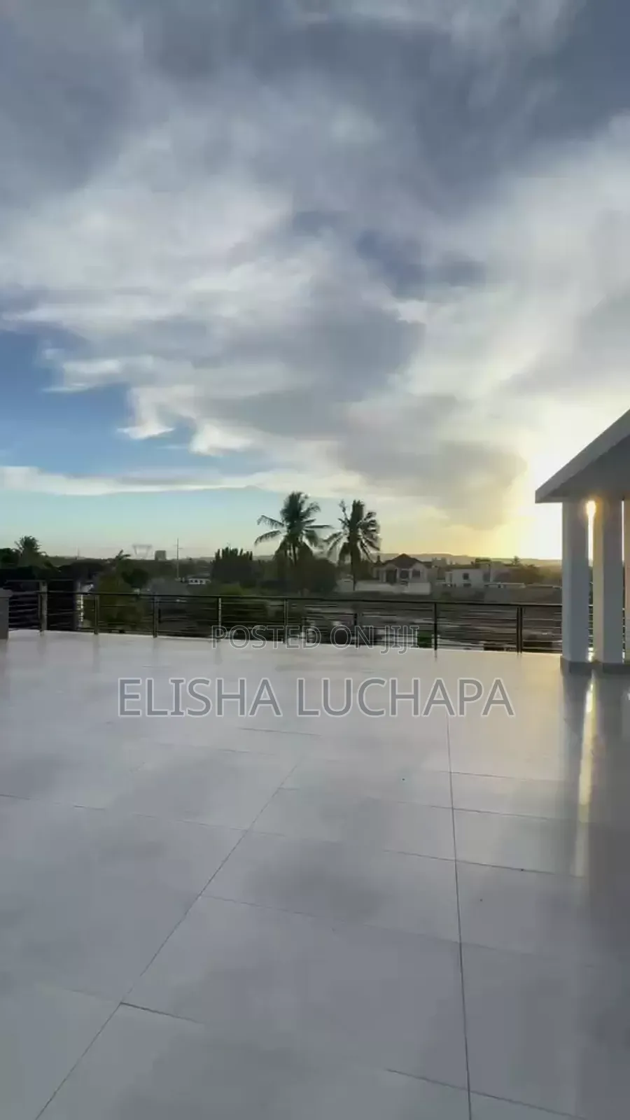 Furnished 6bdrm Mansion in Bahari Beach, Kinondoni for sale
