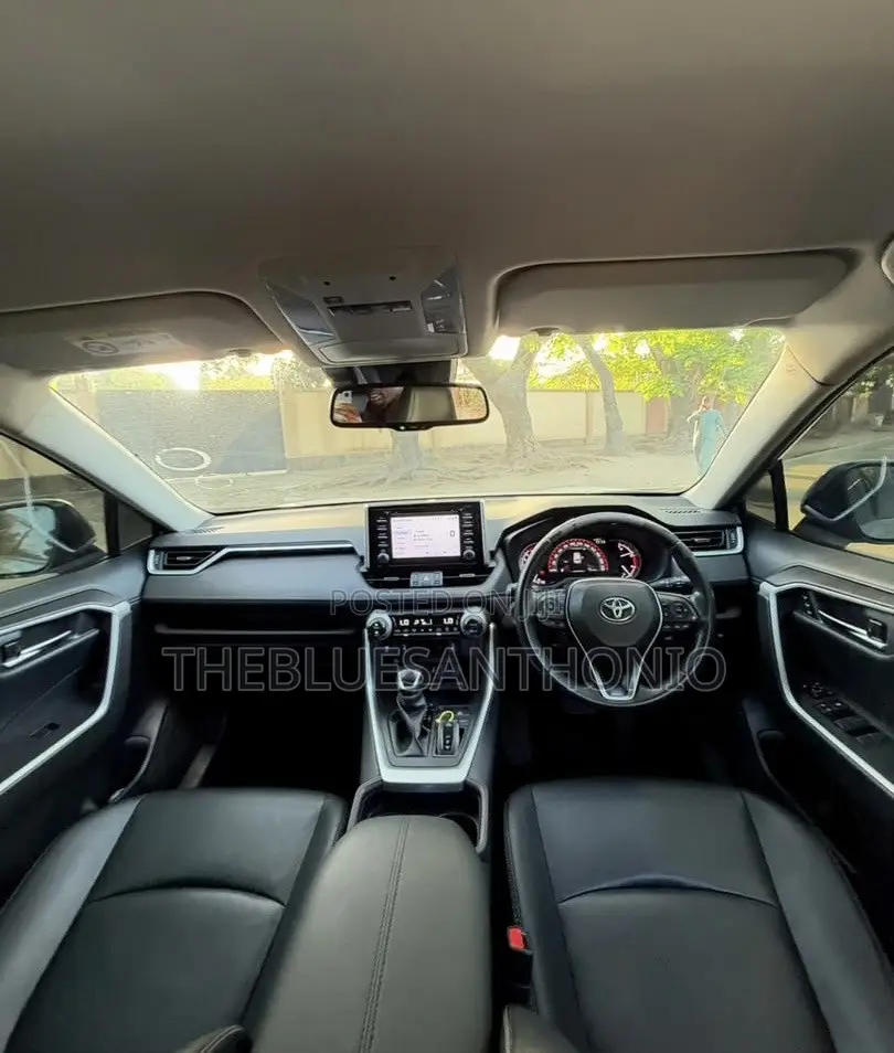 Toyota RAV4 Adventure AWD 2020 Blue