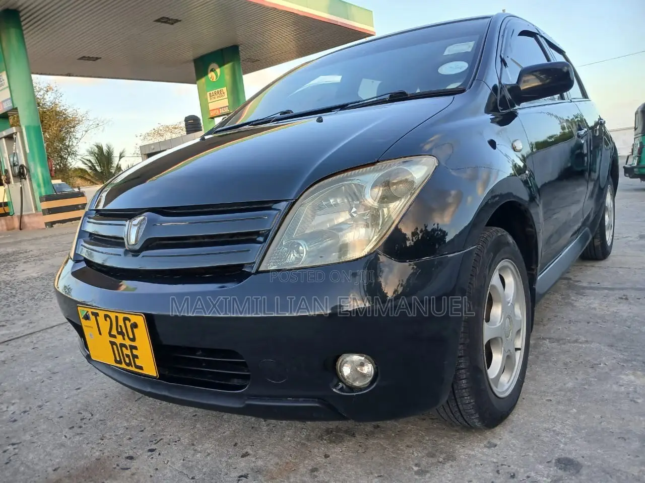 Toyota IST 2005 Black