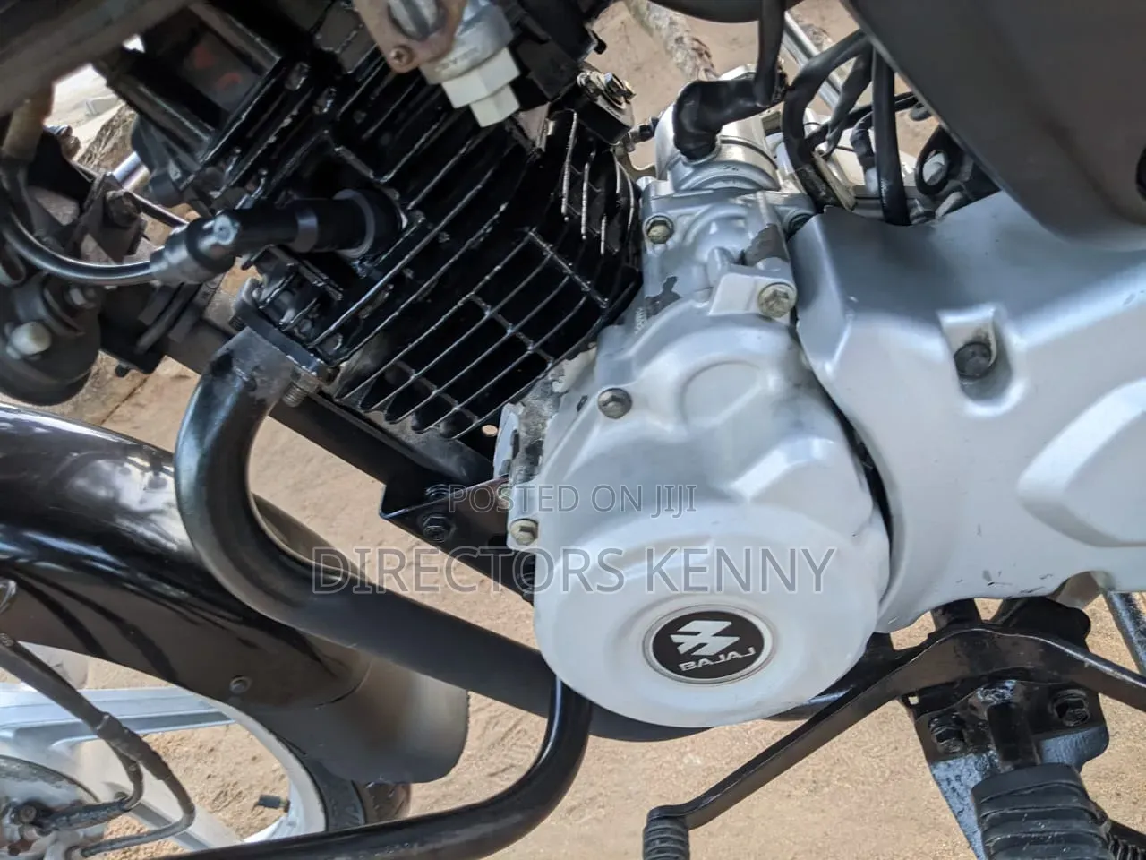 Bajaj Boxer 125 2025 Black