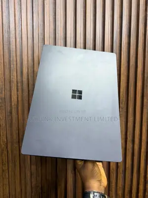 Laptop Microsoft Surface Laptop 5 16GB Intel Core i7 SSD 256GB