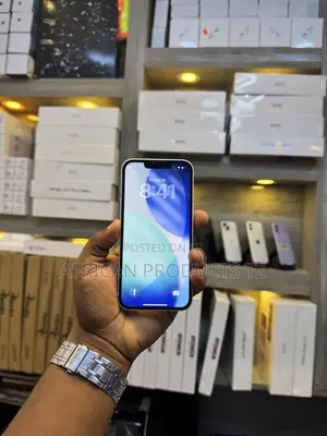 Apple iPhone 13 128 GB White
