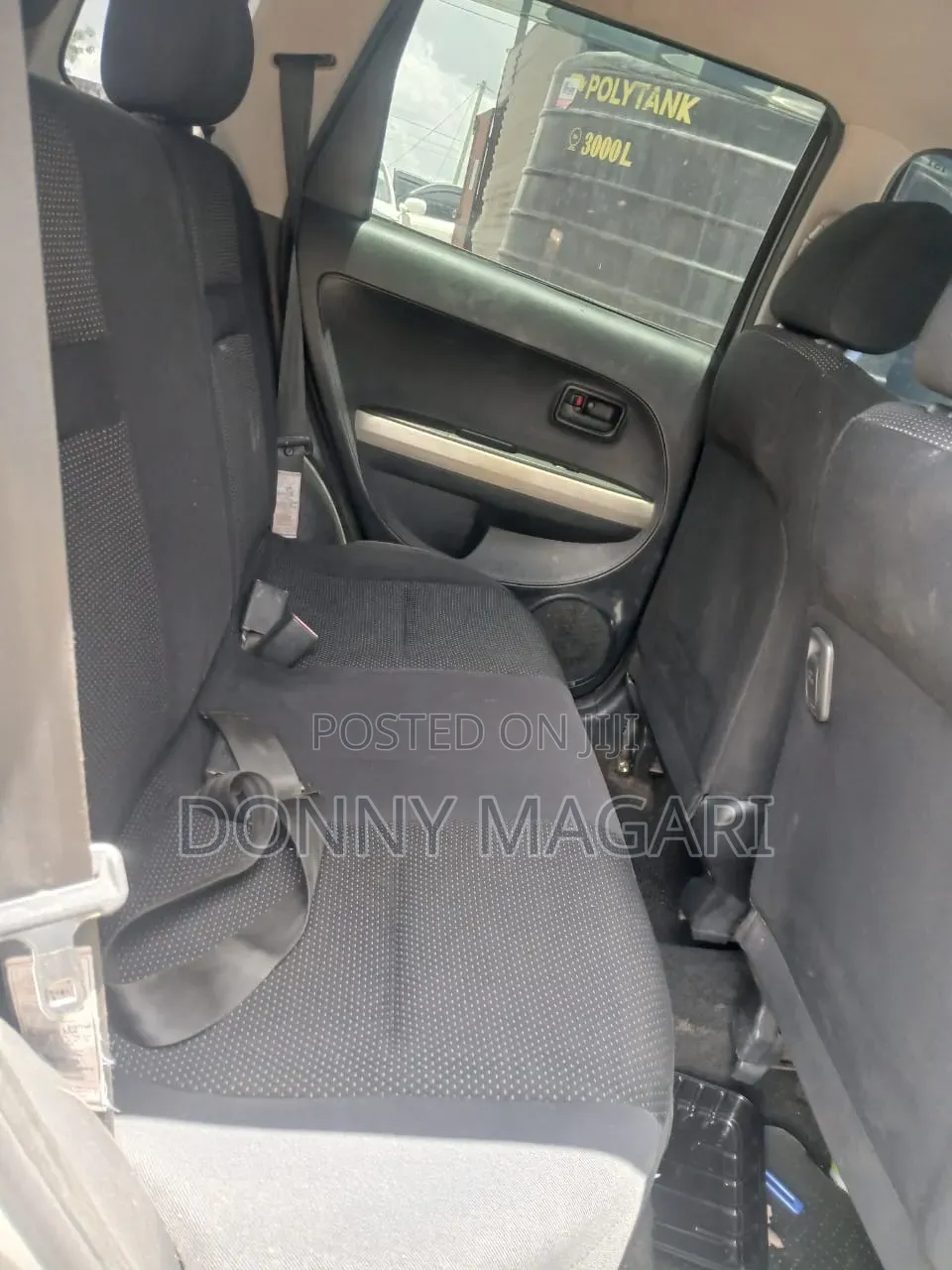 Toyota IST 2004 Silver