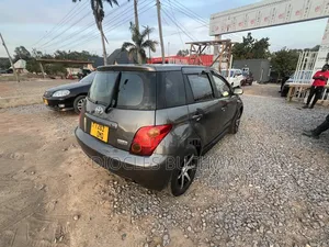 Toyota IST 2003 Gray
