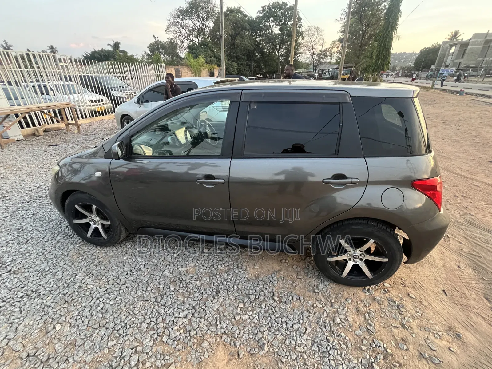 Toyota IST 2003 Gray
