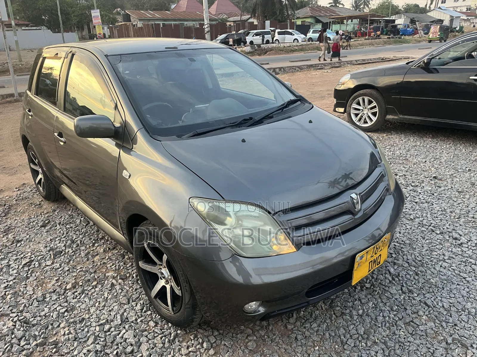 Toyota IST 2003 Gray