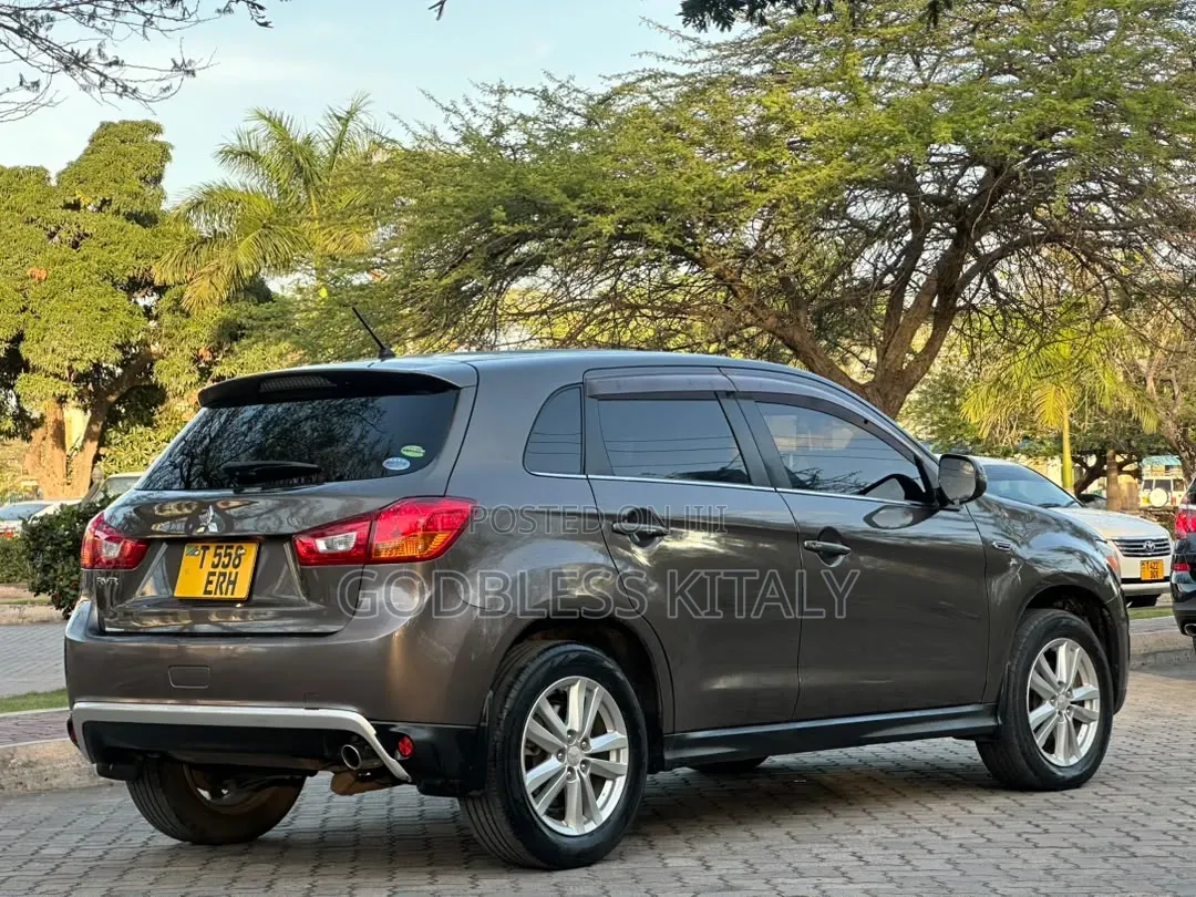 Mitsubishi RVR 2014 Gray
