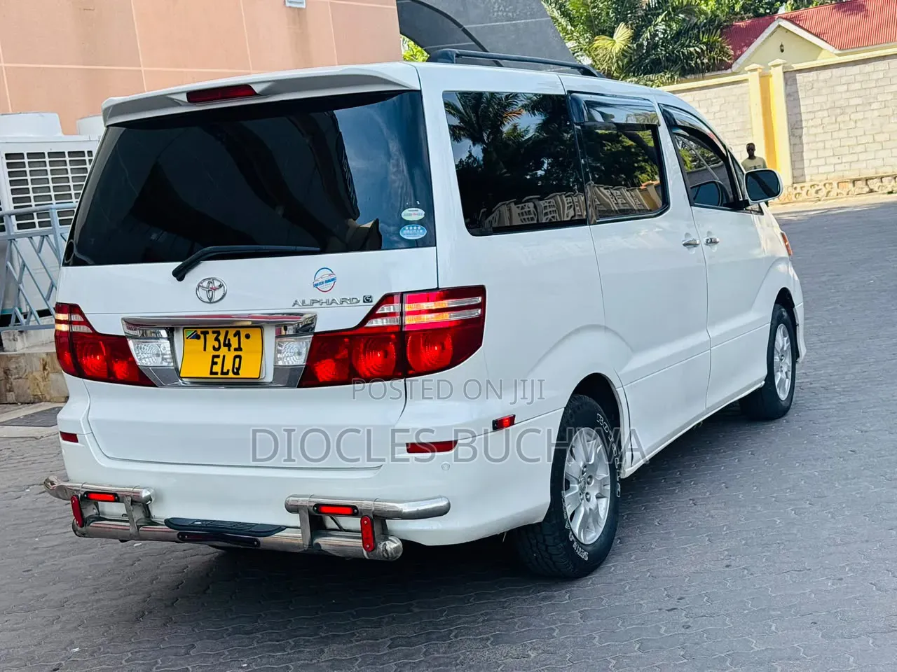 Toyota Alphard 2005 White