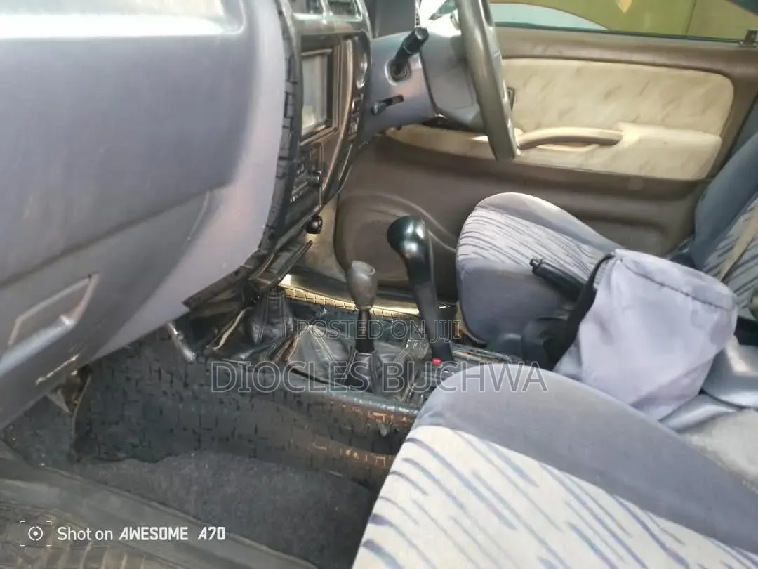 Toyota Land Cruiser Prado 1998 Silver
