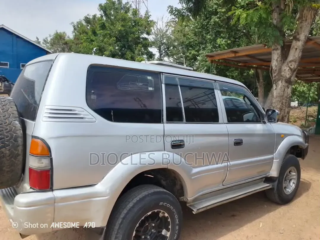 Toyota Land Cruiser Prado 1998 Silver