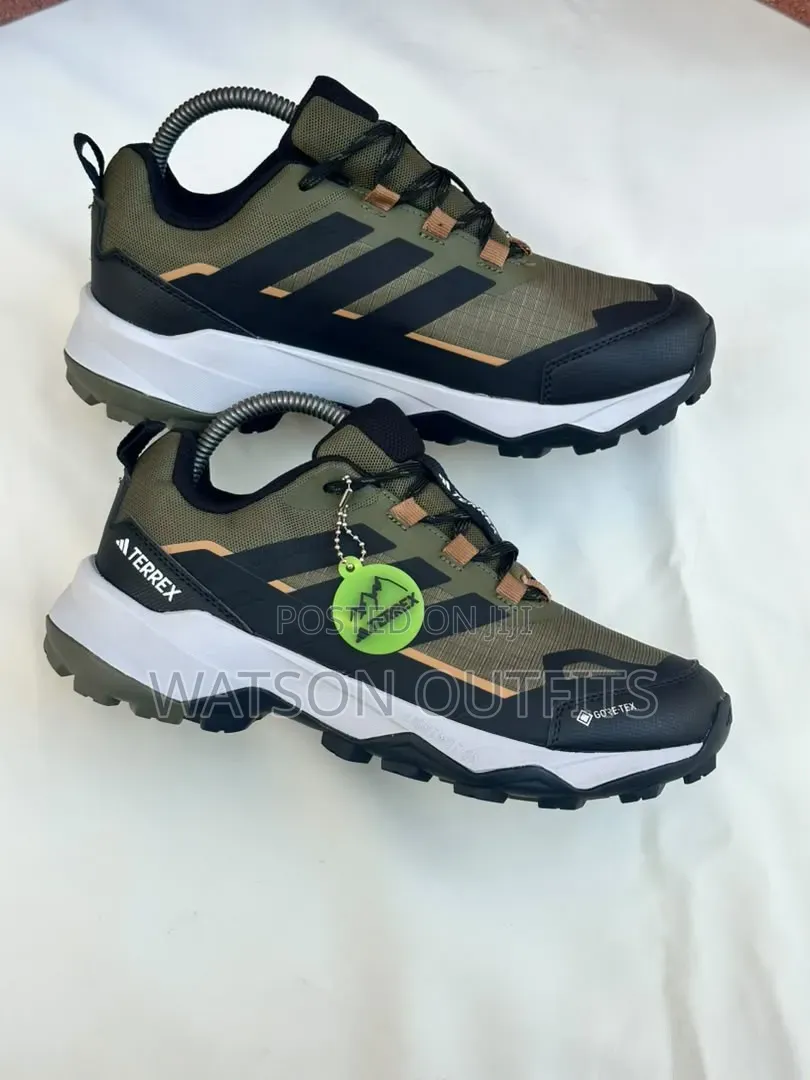 Men's Leather Shoes in Goretex Terrex Design 4 Beautiful Colours
