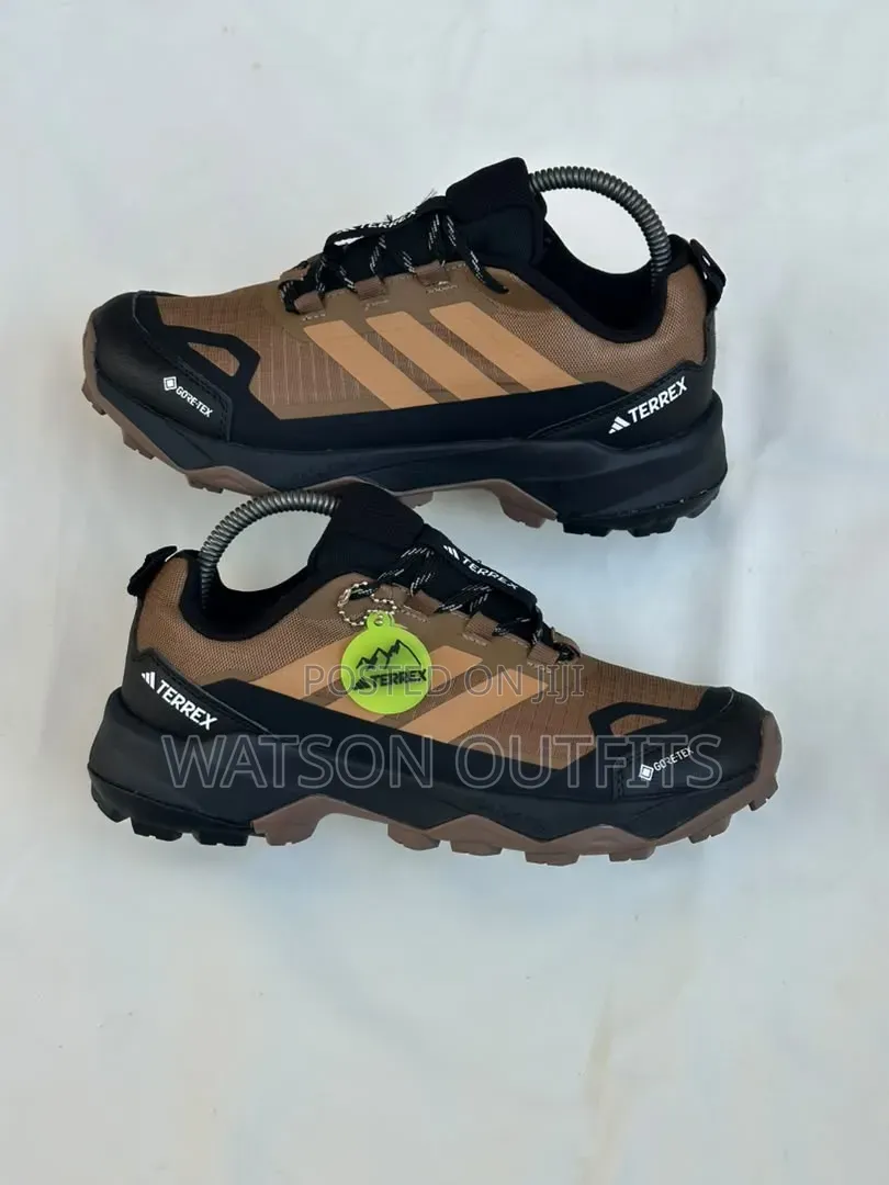 Men's Leather Shoes in Goretex Terrex Design 4 Beautiful Colours
