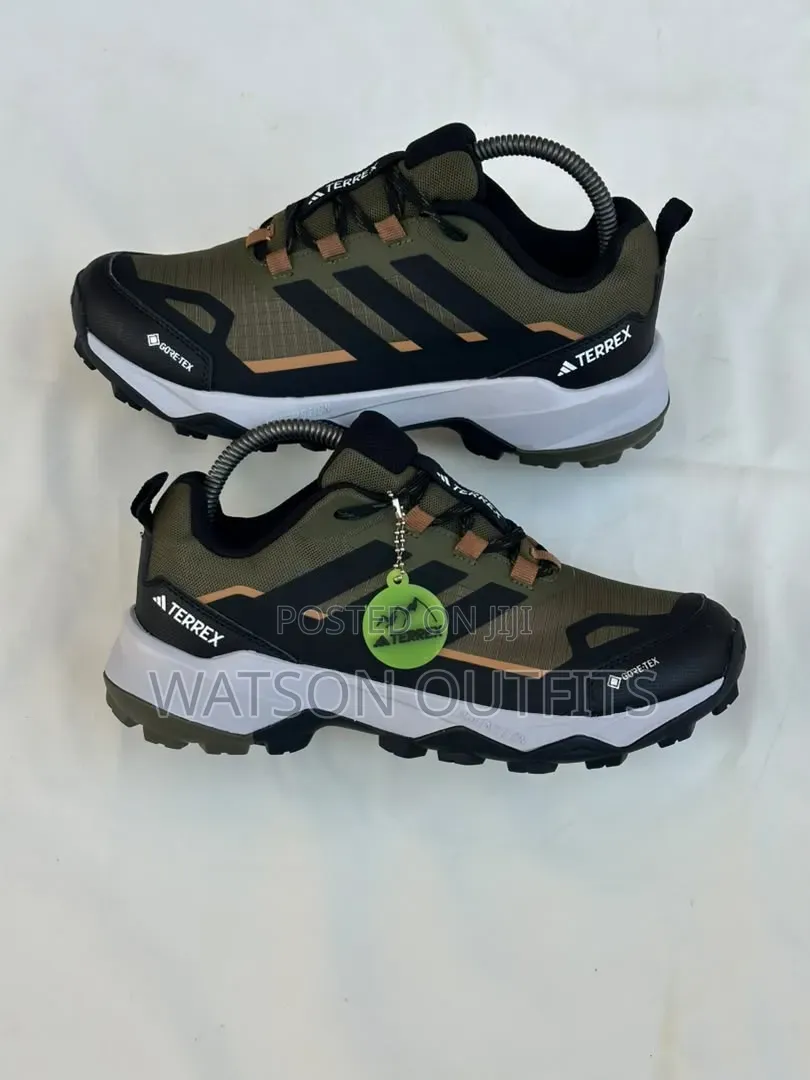 Men's Leather Shoes in Goretex Terrex Design 4 Beautiful Colours