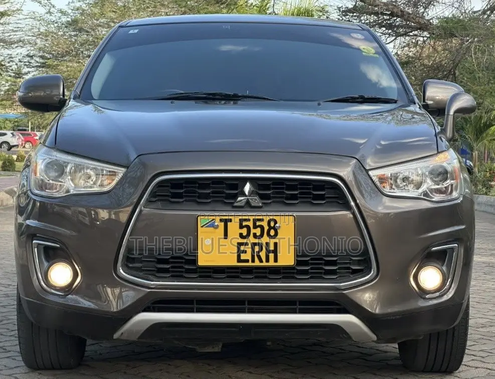 Mitsubishi RVR 2.0 2011 Gray