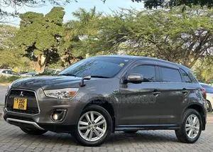 Mitsubishi RVR 2.0 2011 Gray