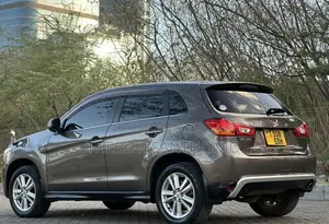Mitsubishi RVR 2.0 2011 Gray