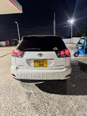 Toyota Harrier 2005 White
