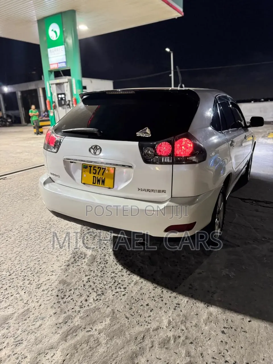 Toyota Harrier 2005 White