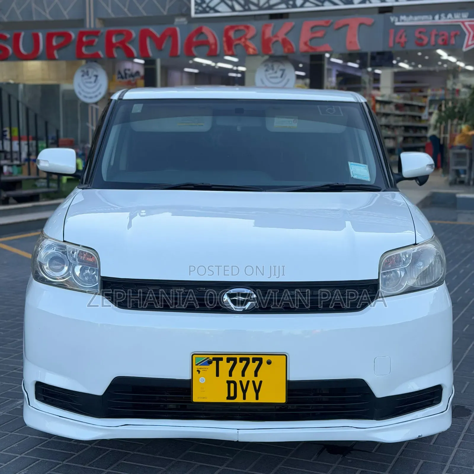 Toyota Corolla Rumion 2010 White
