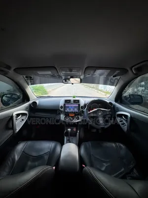 Toyota RAV4 2009