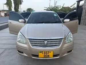 Toyota Premio 2006 Gold