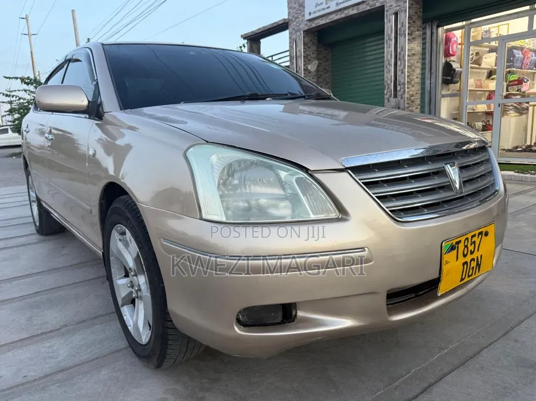 Toyota Premio 2006 Gold