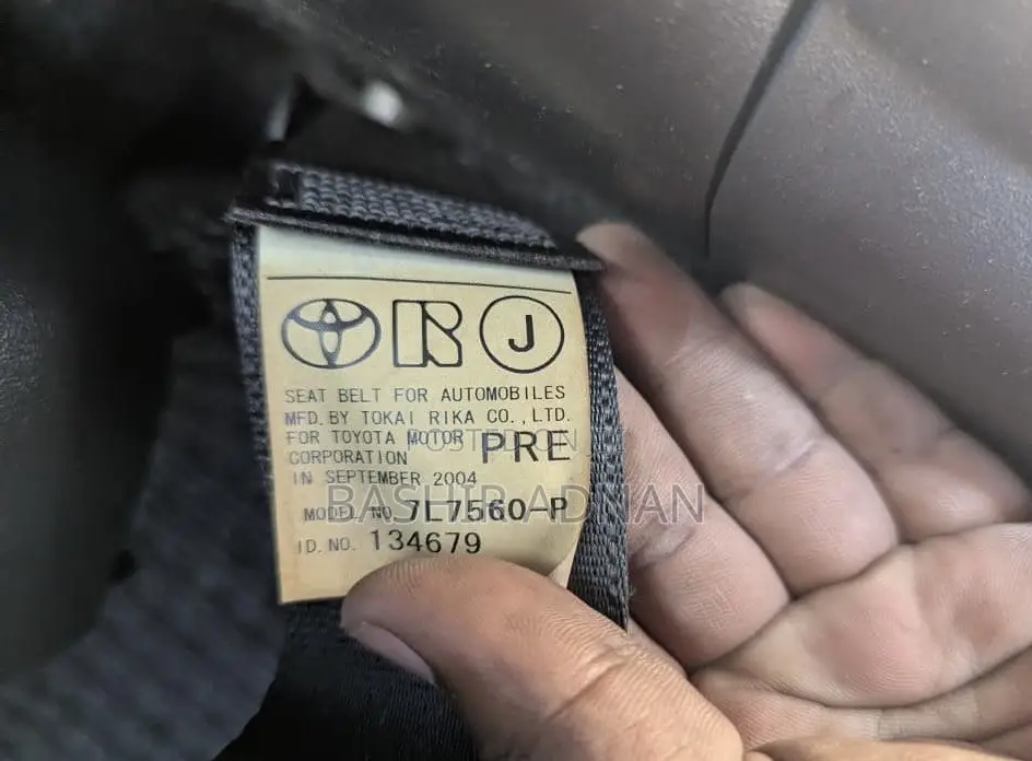 Toyota IST 2005 Gray
