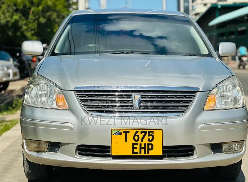 Toyota Premio 2004 Silver