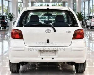 Toyota Vitz 1.3 FWD 3dr 2003 White