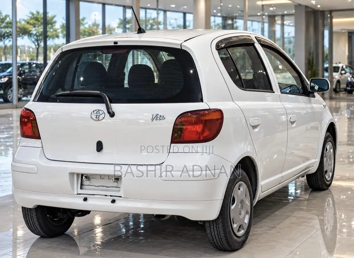 Toyota Vitz 1.3 FWD 3dr 2003 White