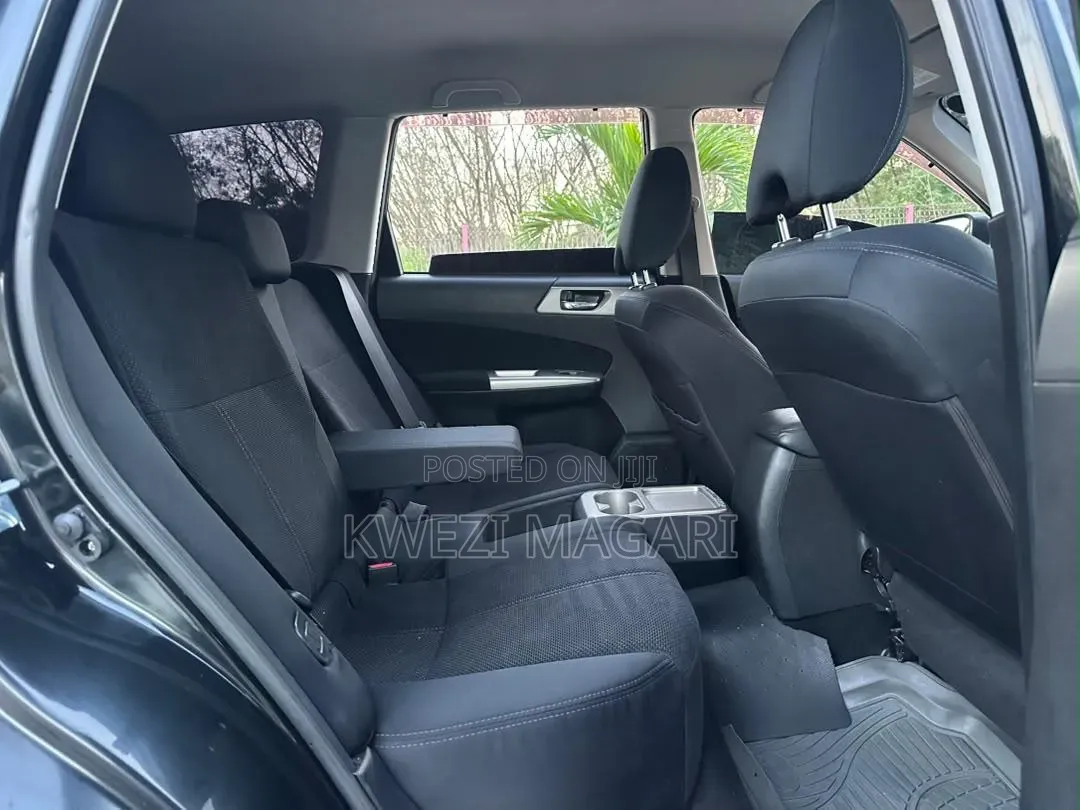 Subaru Forester 2010 Black