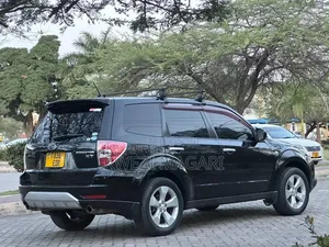 Subaru Forester 2010 Black