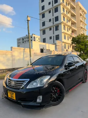Toyota Crown 2010