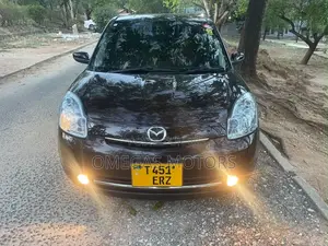 Mazda Verisa 2005 Maroon