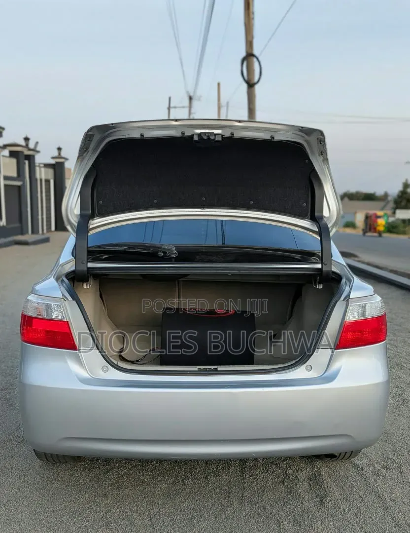Toyota Premio 1.8 AWD 2008 Silver