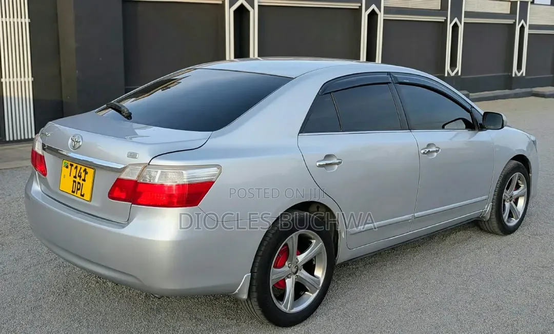 Toyota Premio 1.8 AWD 2008 Silver
